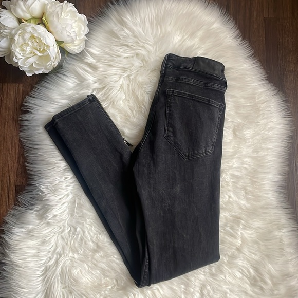 ALLSAINTS Mast Skinny Jeans in Jet Black - Picture 2 of 10